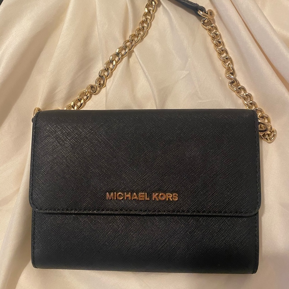 Michael Kors Black Leather 3-in-1 Crossbody